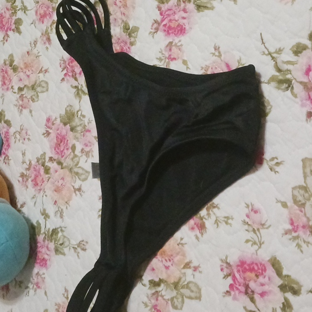 Black bikini bottom
